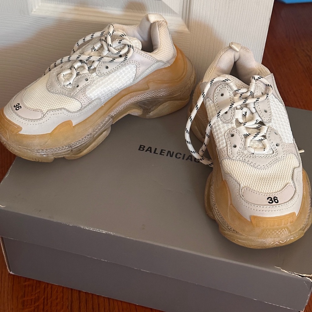Balenciaga Triple S Clear Sole White